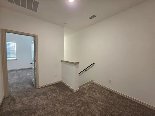 $2,495 | 424 4th Street, Argyle, TX 76226