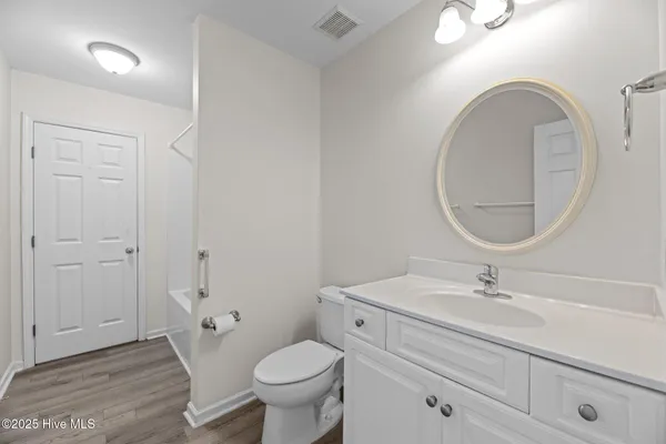 $2,050 | 138 Bermuda View, New Bern, NC 28560