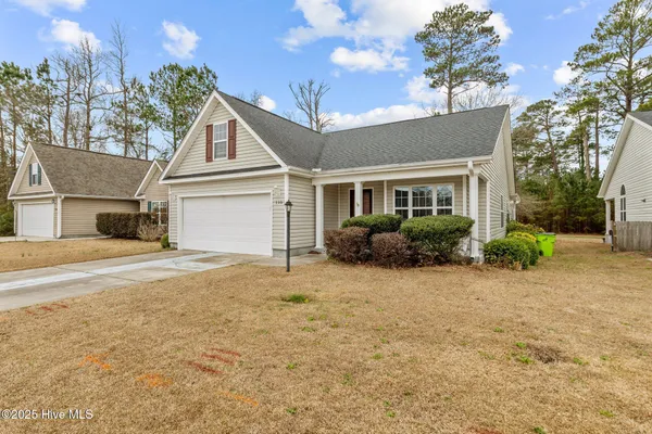 $2,050 | 138 Bermuda View, New Bern, NC 28560