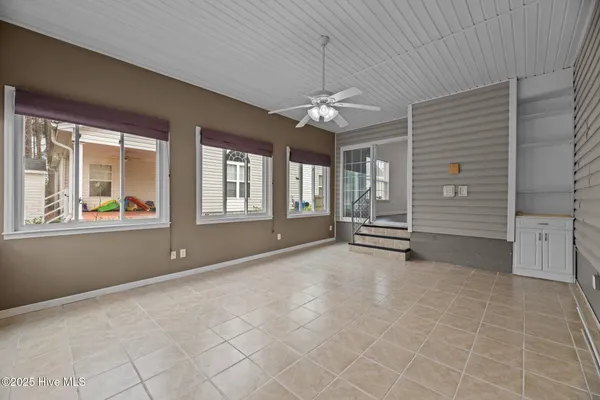 $2,050 | 138 Bermuda View, New Bern, NC 28560
