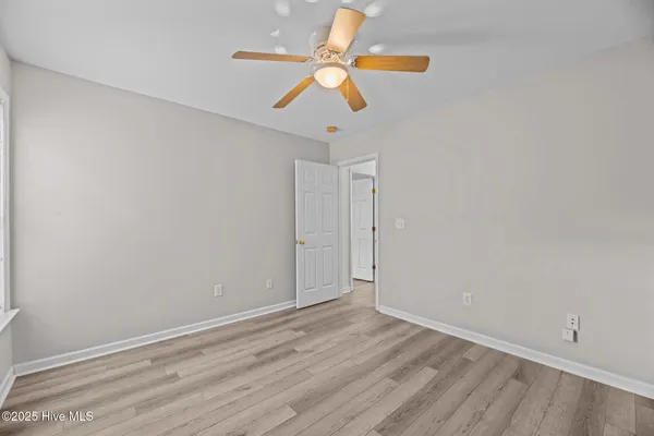 $2,050 | 138 Bermuda View, New Bern, NC 28560