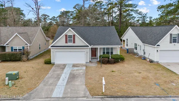 $2,050 | 138 Bermuda View, New Bern, NC 28560