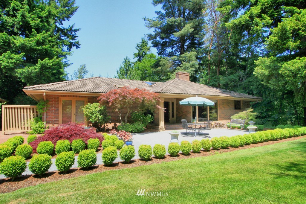 3406 Alaska Road Brier, WA 98036 - Photo 1 of 19