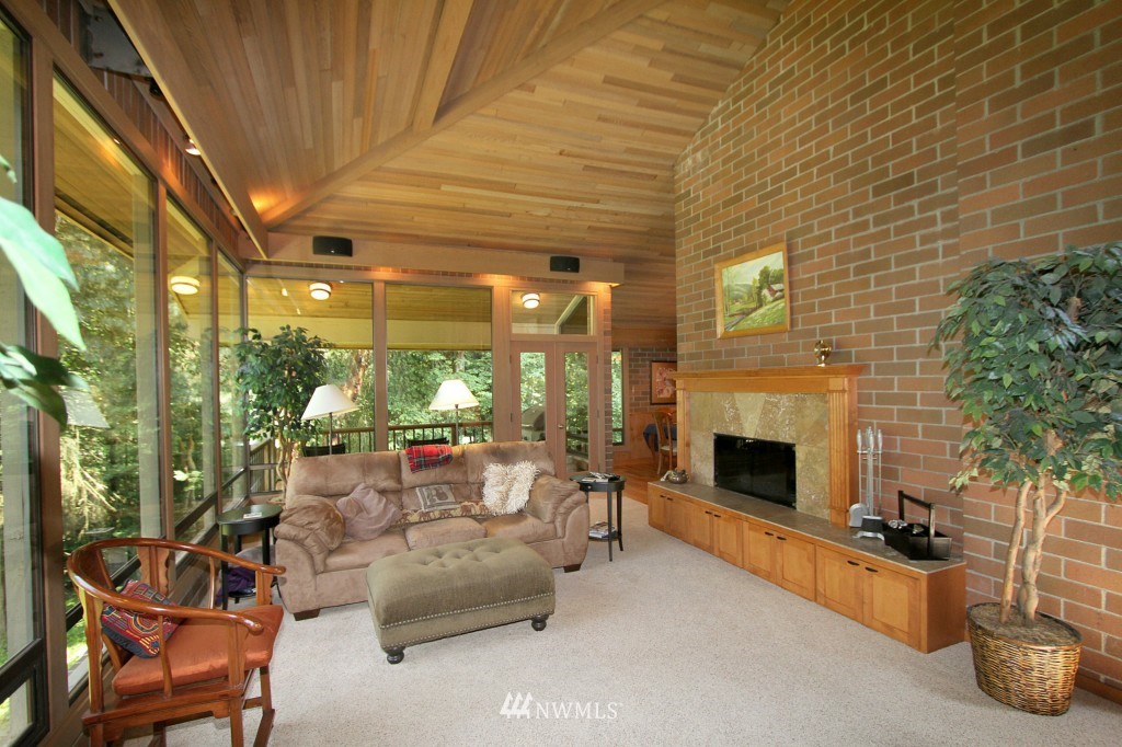 3406 Alaska Road Brier, WA 98036 - Photo 5 of 19