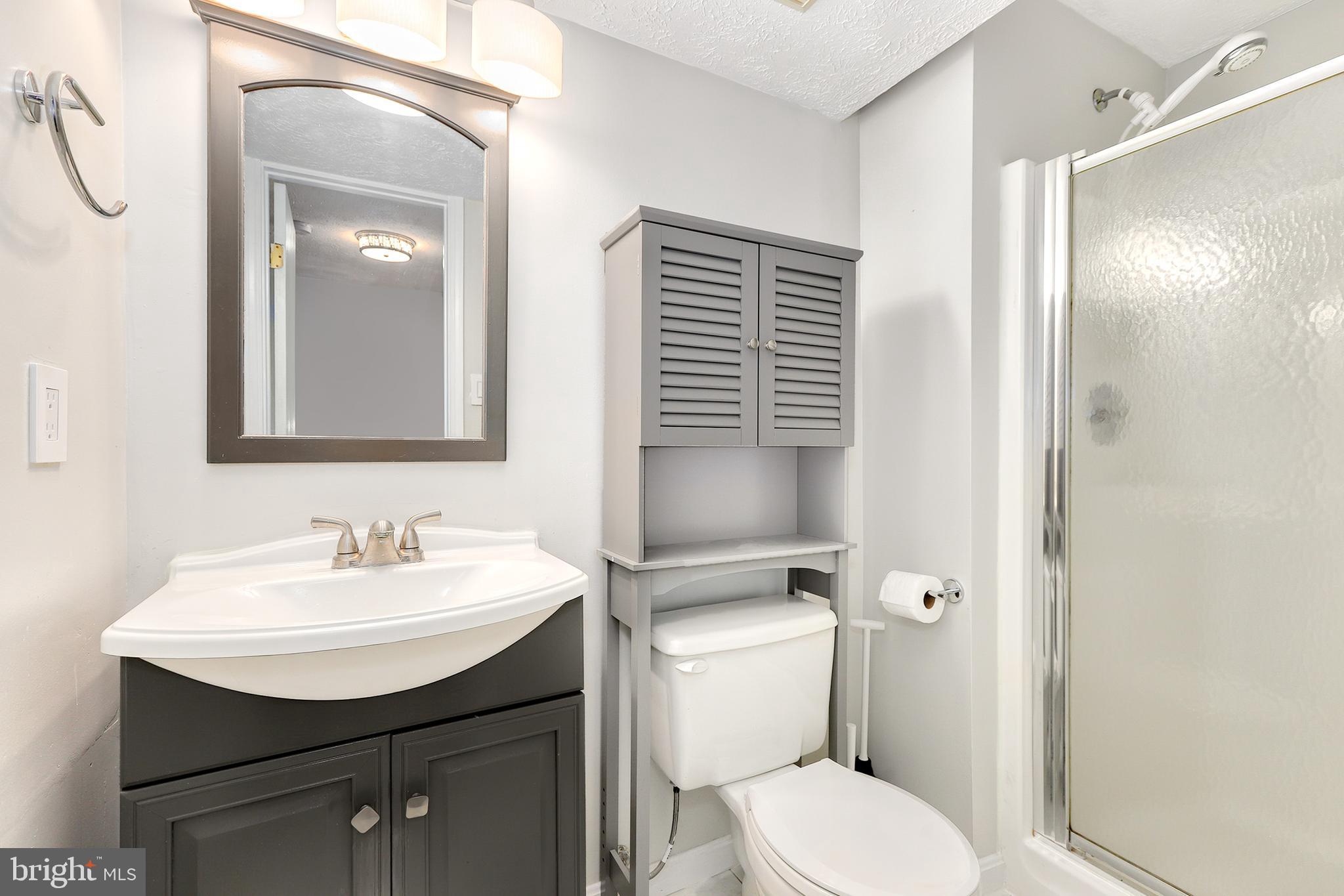 1946 Sagewood Lane Reston, VA 20191 - Photo 25 of 31 Gallery Image 25