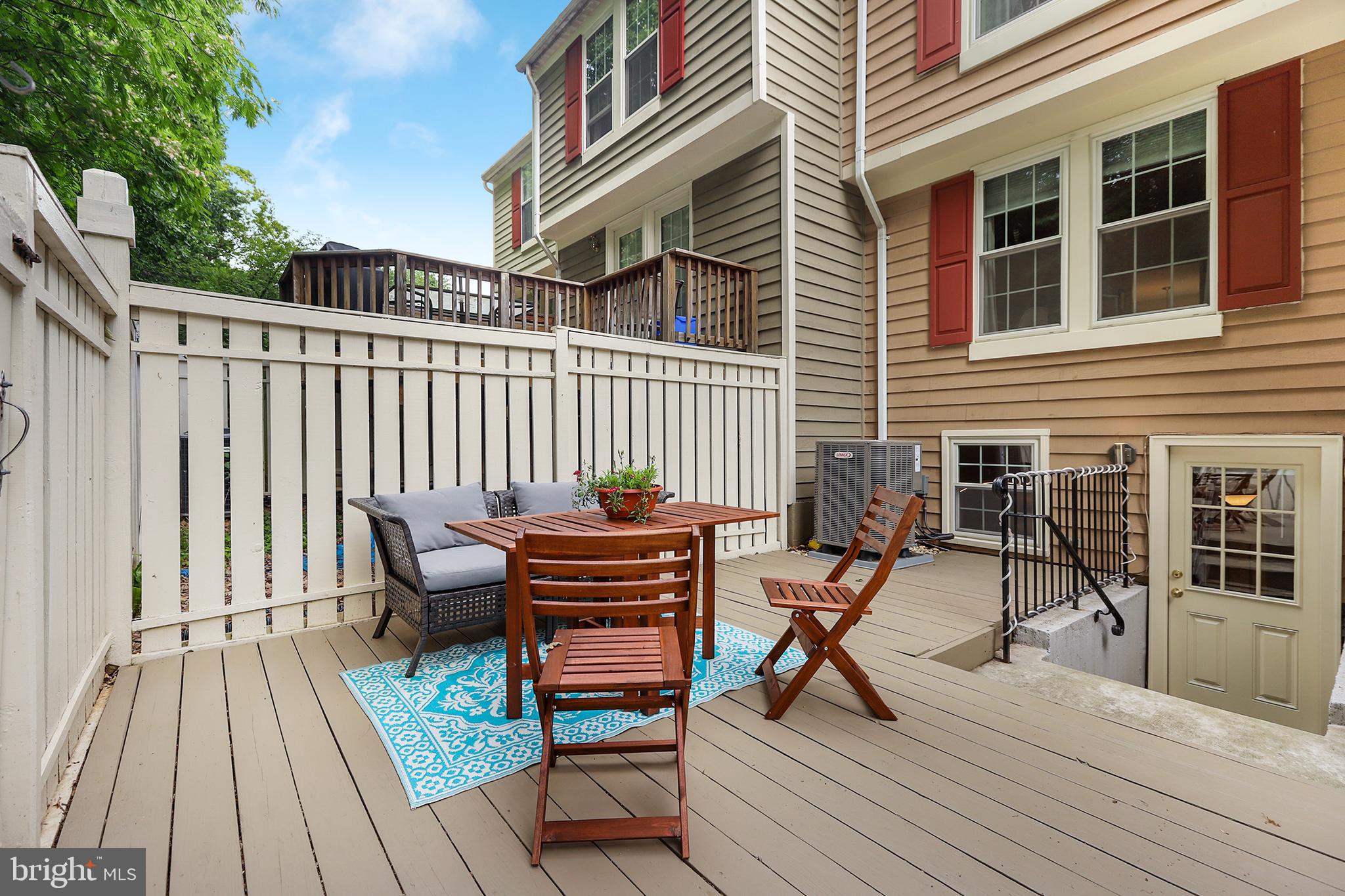 1946 Sagewood Lane Reston, VA 20191 - Photo 27 of 31 Gallery Image 27