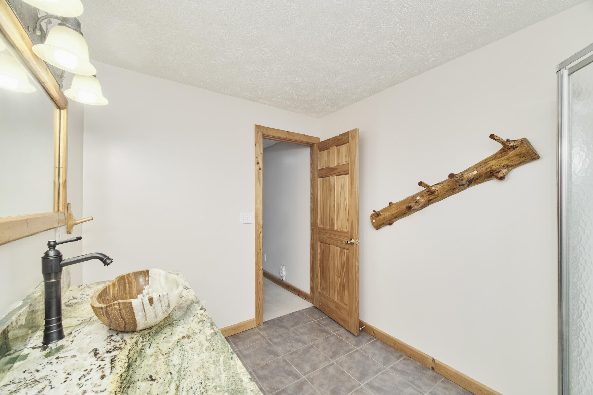 302 East Kott Road Manistee, MI 49660 - Photo 48 of 91 302_E_Kott_Rd-96