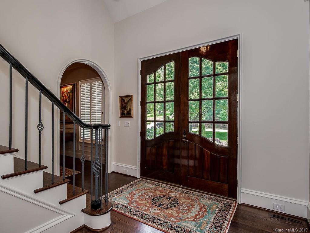 2016 Cortelyou Road Charlotte, NC 28211 - Photo 4 of 48 Gallery Image 4