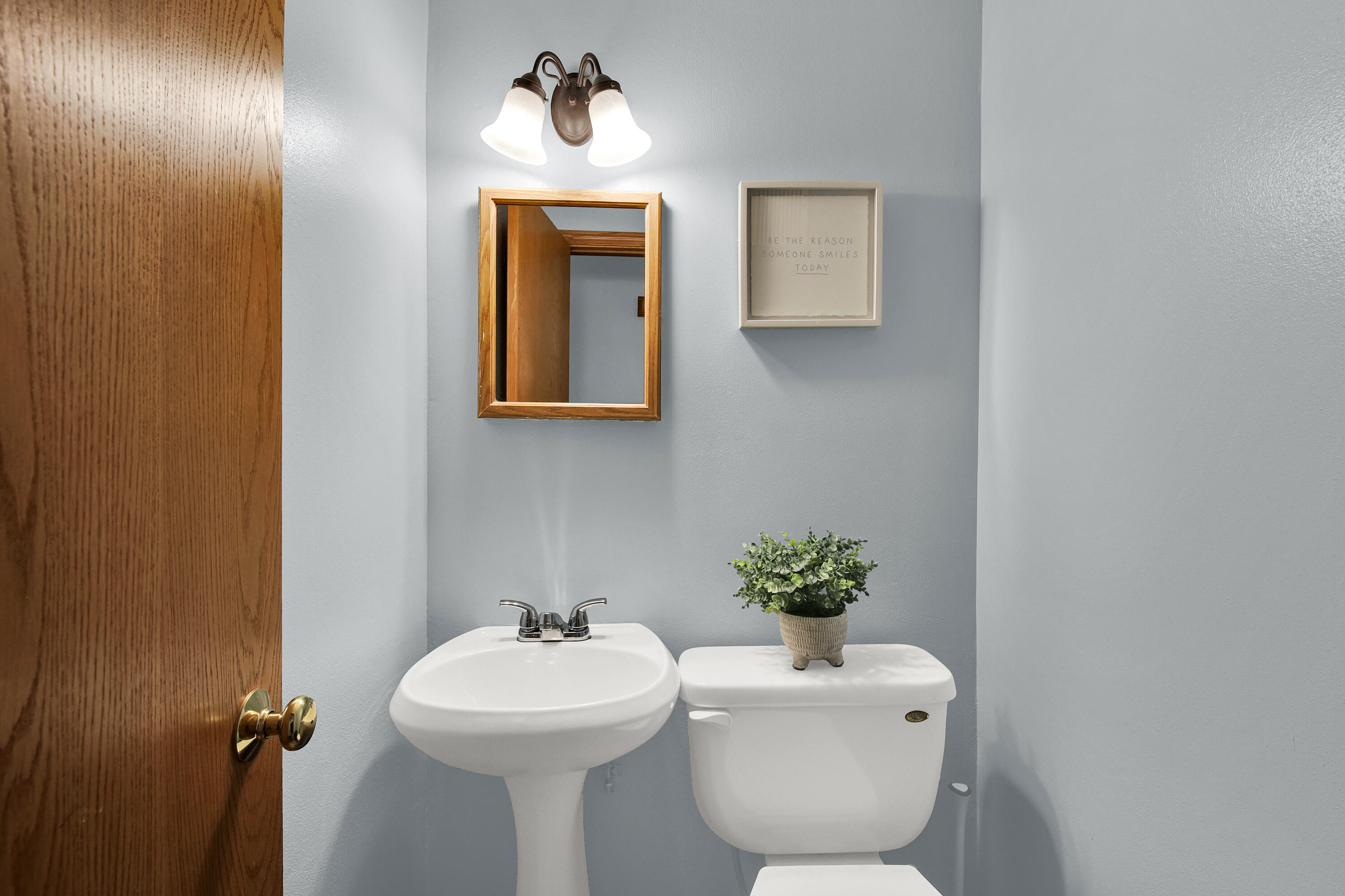 5316 Athens Avenue Racine, WI 53406 - Photo 11 of 23 First Floor Half Bath