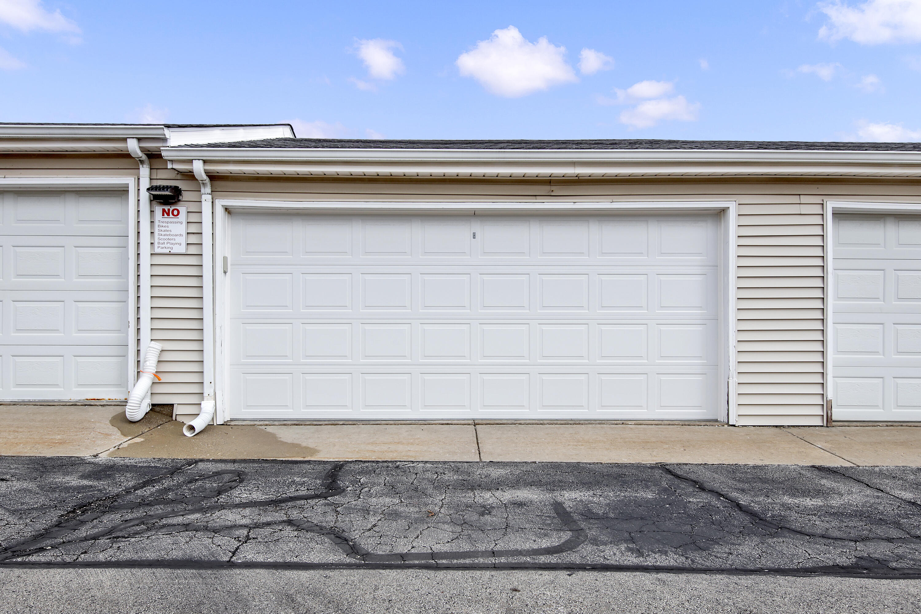 5316 Athens Avenue Racine, WI 53406 - Photo 21 of 23 2 Car Garage