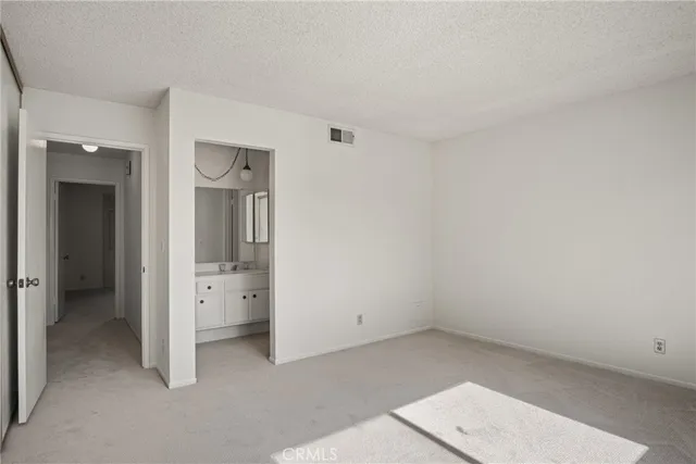 an empty room with closet