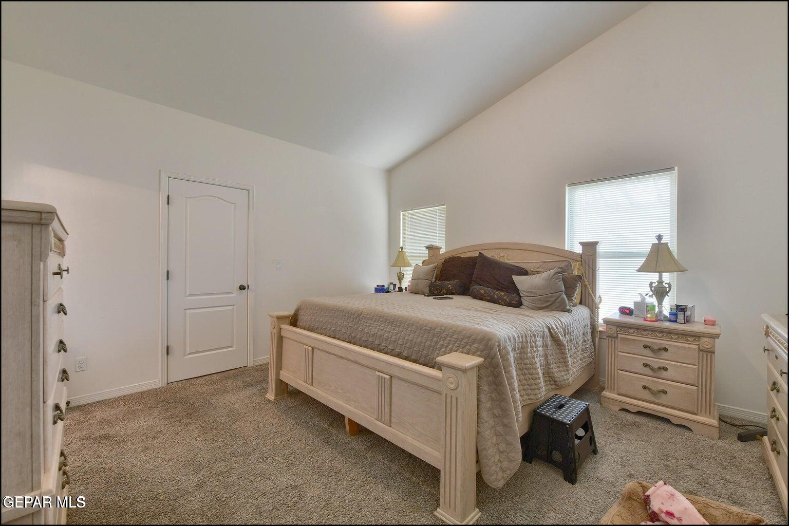235 Herts Way El Paso, TX 79928 - Photo 17 of 33 20260112223011897036000000-o