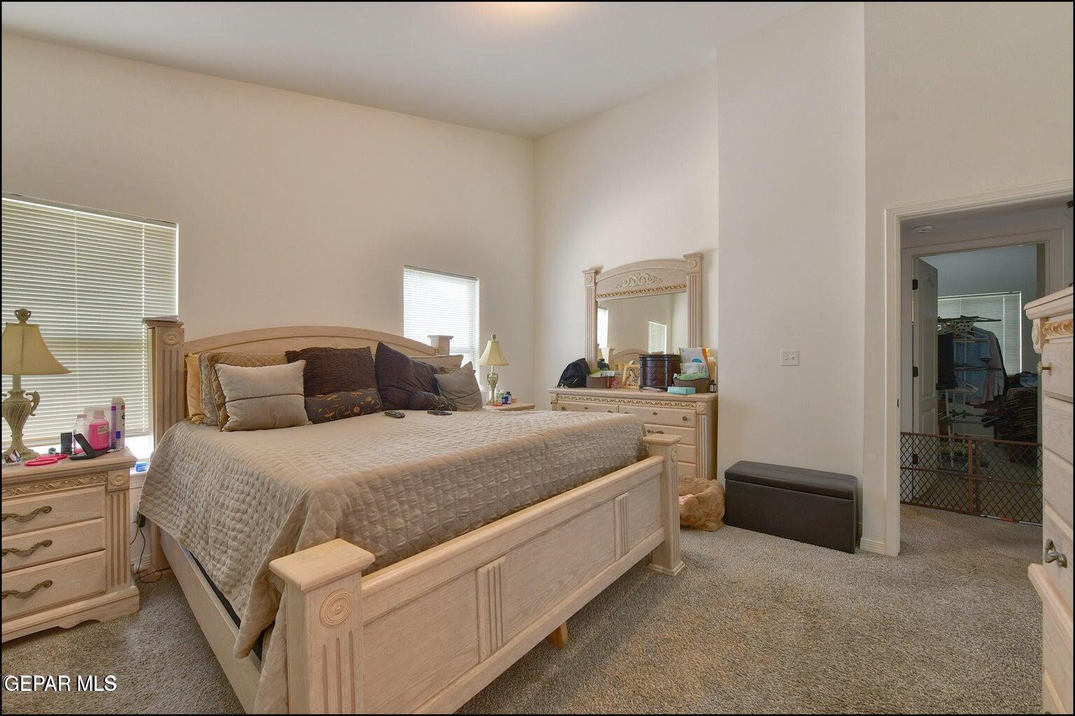 235 Herts Way El Paso, TX 79928 - Photo 19 of 33 20260112223014741727000000-o