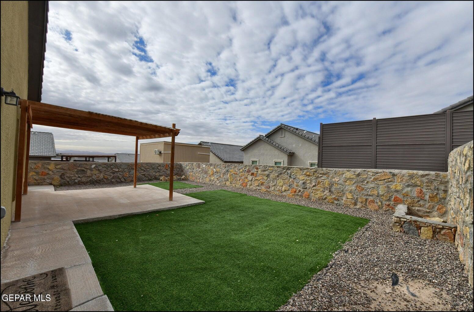 235 Herts Way El Paso, TX 79928 - Photo 30 of 33 20260112223033864414000000-o
