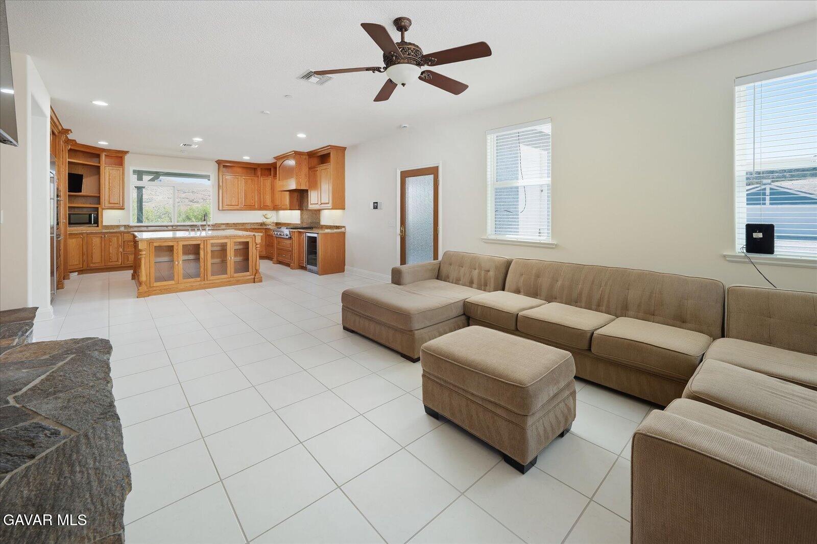 7650 Soledad Canyon Road Acton, CA 93510 - Photo 27 of 94 036-Family Room