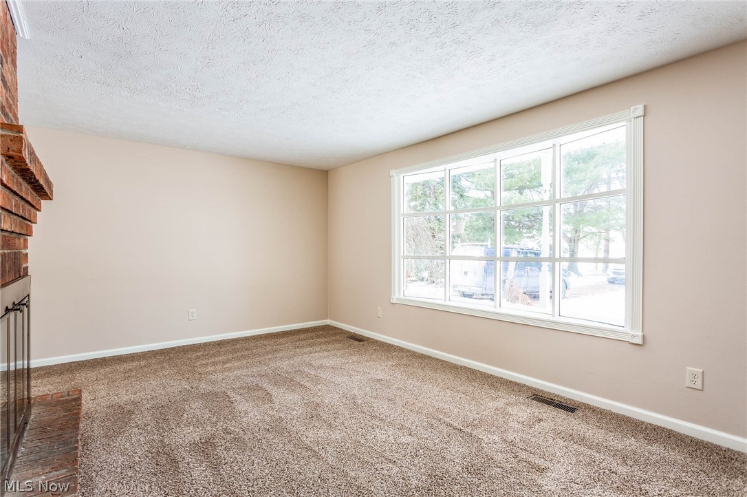 13810 Mason Road Vermilion, OH 44089 - Photo 3 of 34