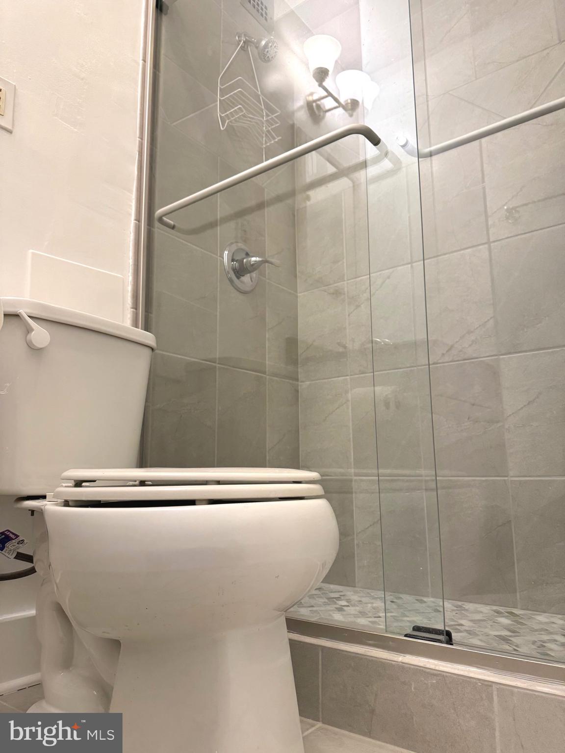 1900 Lyttonsville Road, Unit 802 Silver Spring, MD 20910 - Photo 37 of 38