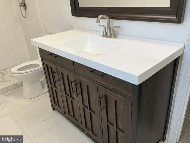 $2,300 | 229 Washington Street, Locust Grove, VA 22508