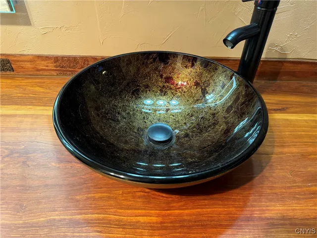 $450,000 | 25345 Bonney Road, Brownville, NY 13601