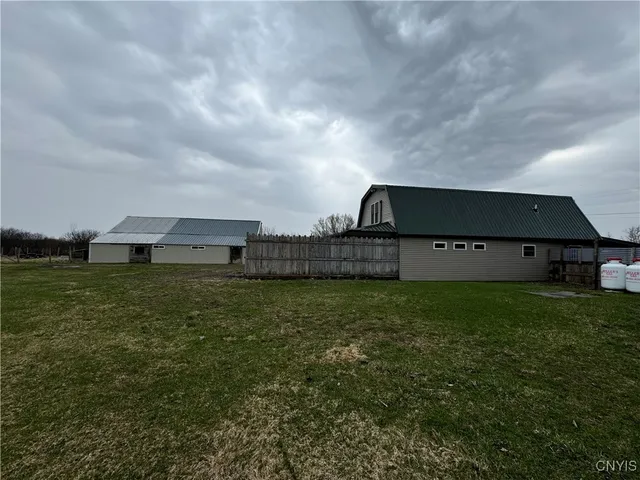 $450,000 | 25345 Bonney Road, Brownville, NY 13601