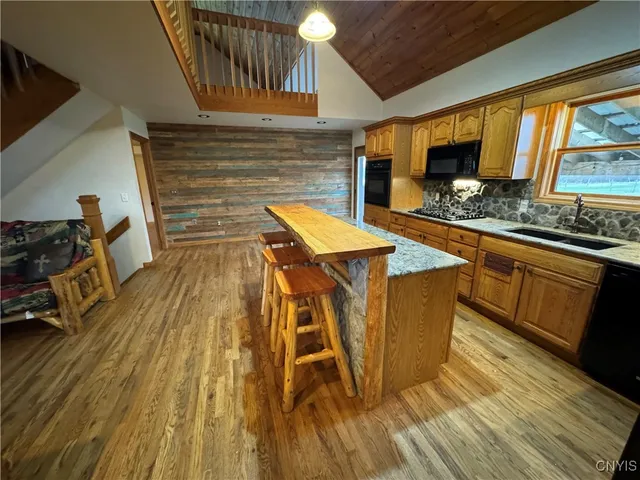 $450,000 | 25345 Bonney Road, Brownville, NY 13601