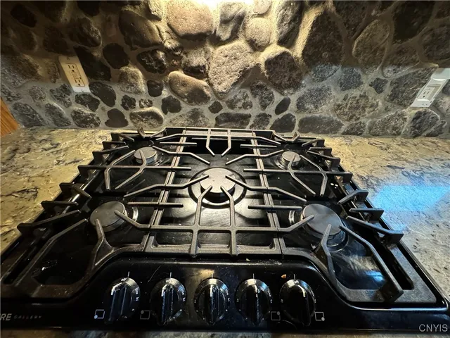 $450,000 | 25345 Bonney Road, Brownville, NY 13601