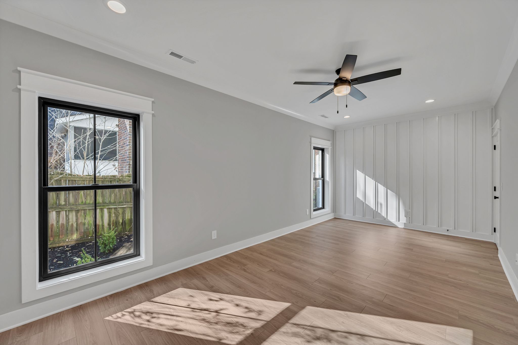 520 North Maple Street, Unit 2 Murfreesboro, TN 37130 - Photo 8 of 34 a view of entryway with wooden floor