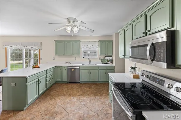 $334,900 | 148 Patriots Drive, Bethalto, IL 62010