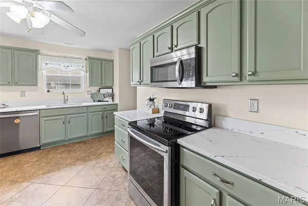 $334,900 | 148 Patriots Drive, Bethalto, IL 62010