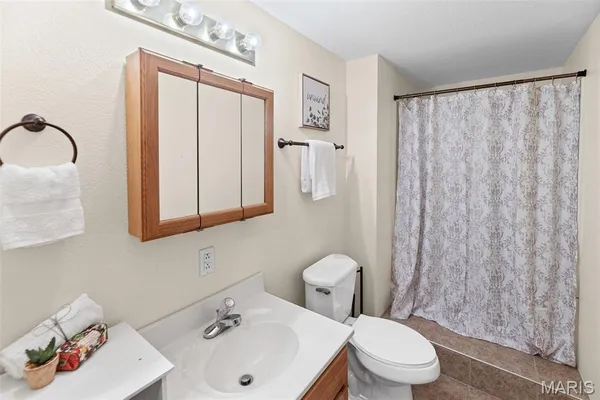 $334,900 | 148 Patriots Drive, Bethalto, IL 62010