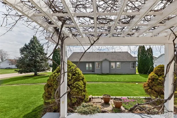 $334,900 | 148 Patriots Drive, Bethalto, IL 62010