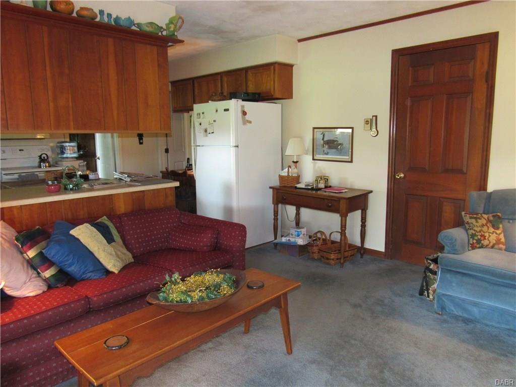 8361 Kimmel Road Clayton, OH 45315 - Photo 23 of 68