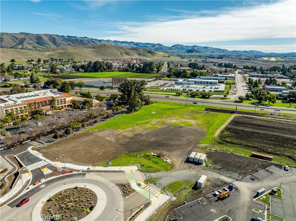2040 Prado Road San Luis Obispo, CA 93405 - Photo 4 of 5 an aerial view of a residential houses and outdoor space