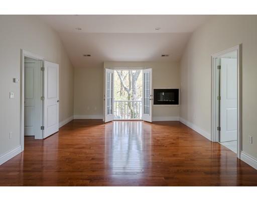 3 Lexington Road Wellesley, MA 02482 - Photo 7 of 11