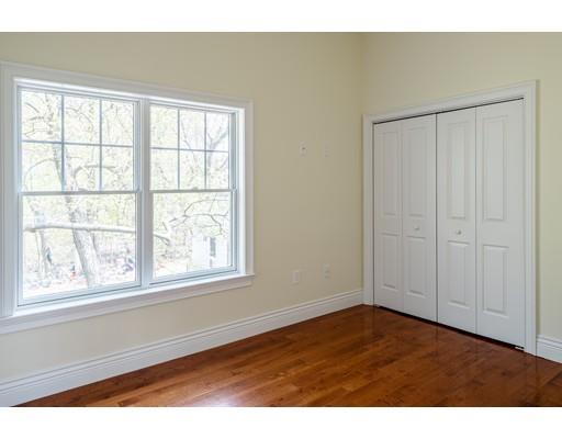 3 Lexington Road Wellesley, MA 02482 - Photo 8 of 11