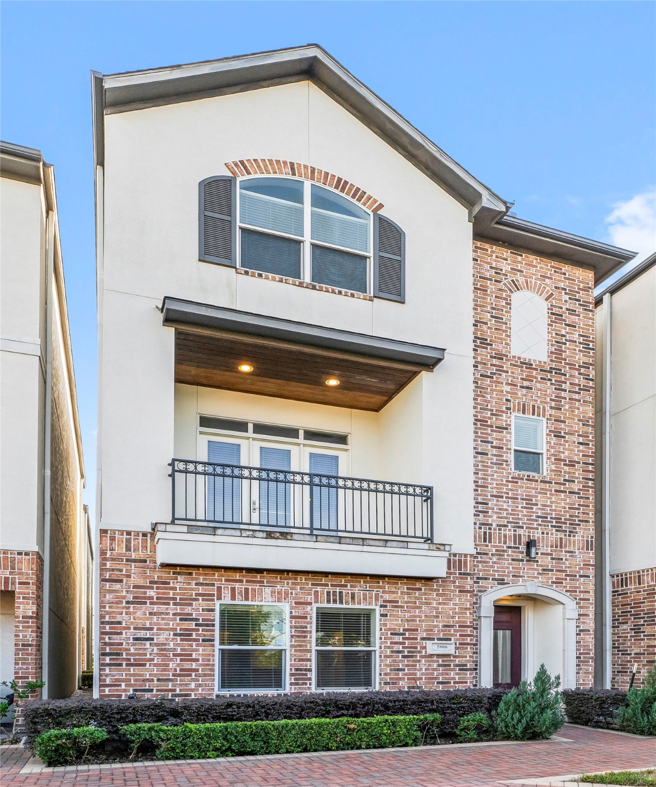 2806 Princeton Street Houston, TX 77009 - Photo 2 of 20 a front view of a house with a yard