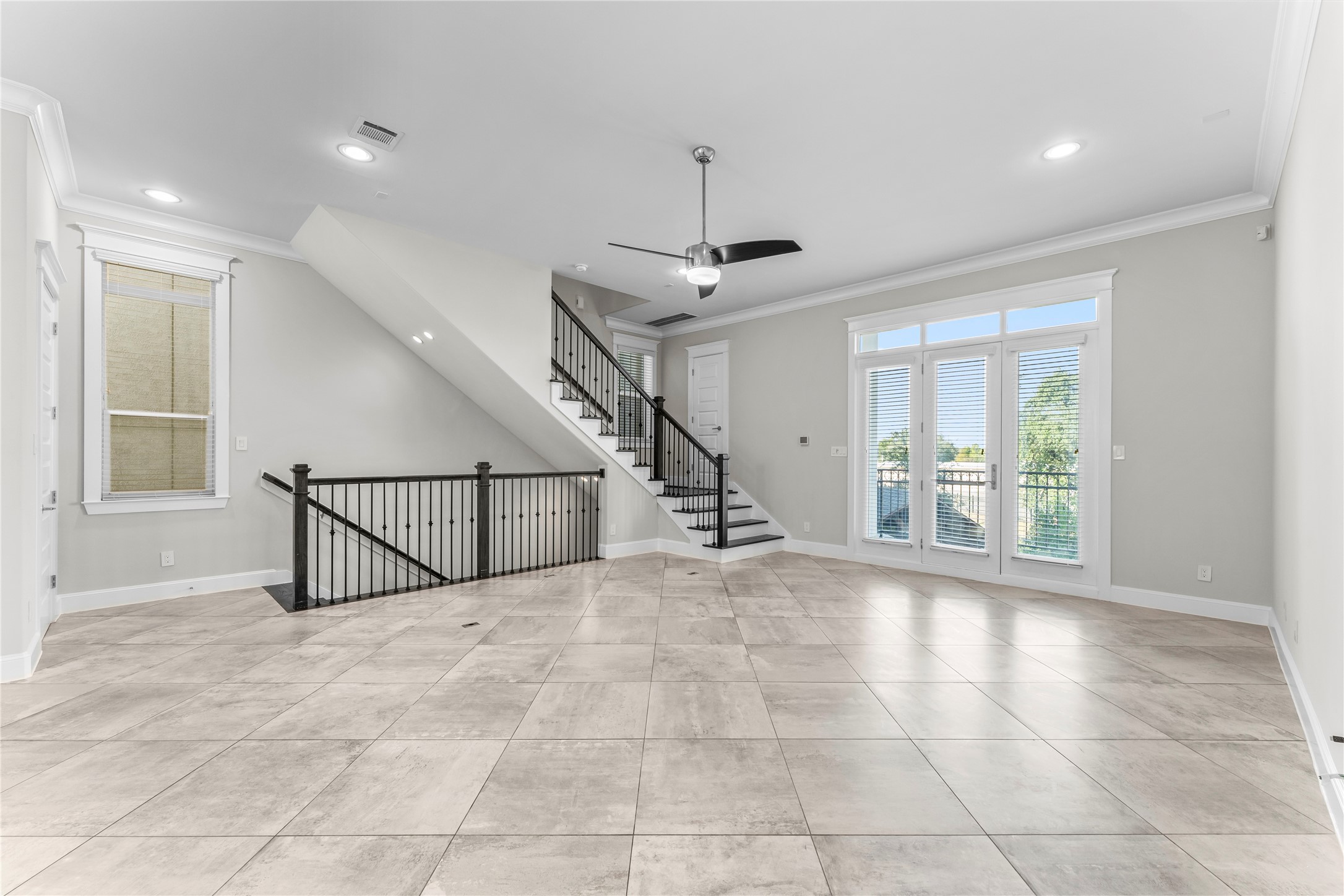 2806 Princeton Street Houston, TX 77009 - Photo 7 of 20 a view of an empty room with a window