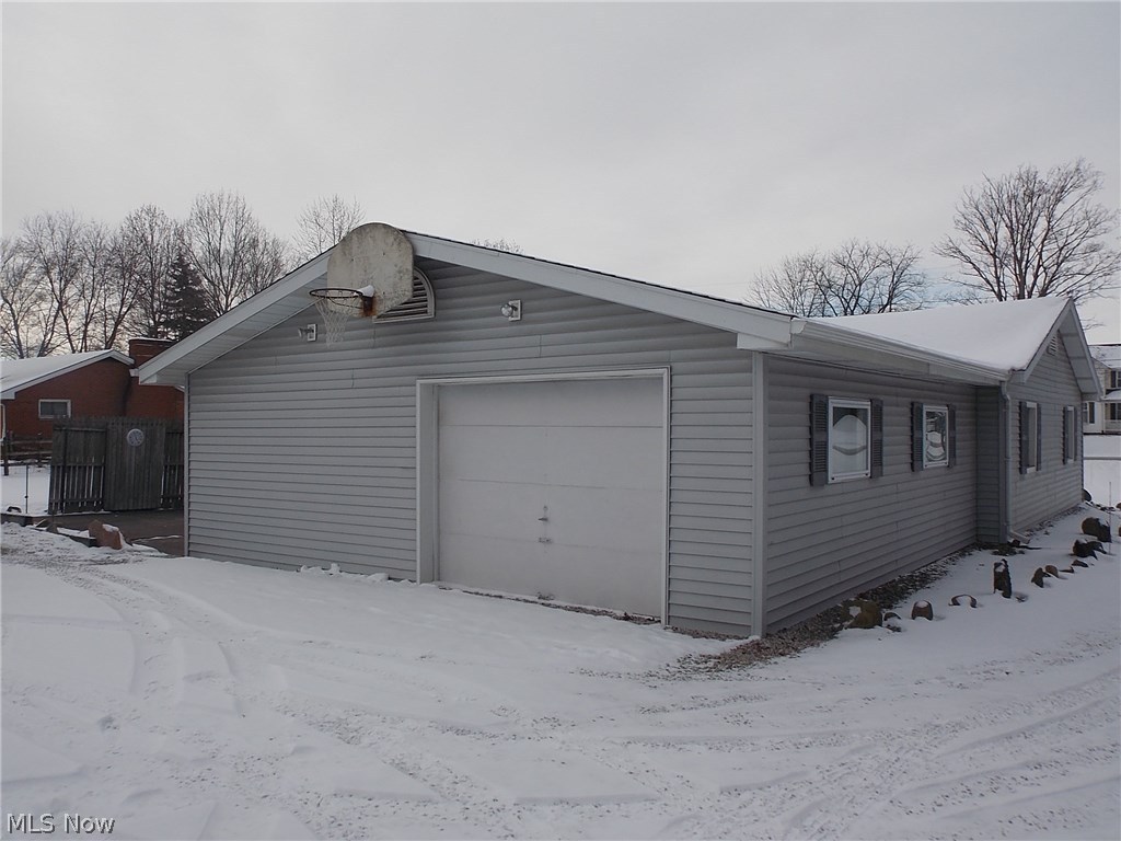 10065 Mennonite Road Rittman, OH 44270 - Photo 2 of 23 Gallery Image 2