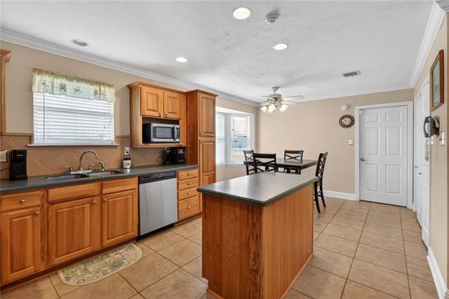 78 Yellowstone Street Kenner, LA 70065 - Photo 13 of 27