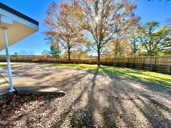$199,900 | 7096 Highway 28, Hazlehurst, MS 39083