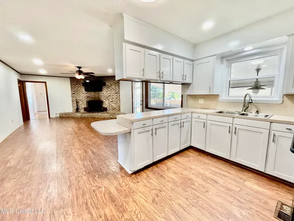 $199,900 | 7096 Highway 28, Hazlehurst, MS 39083