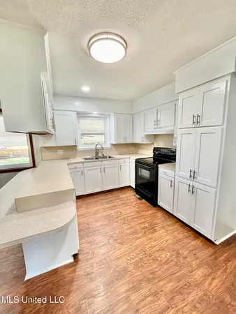 $199,900 | 7096 Highway 28, Hazlehurst, MS 39083