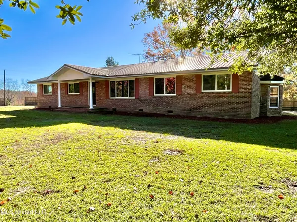 $199,900 | 7096 Highway 28, Hazlehurst, MS 39083
