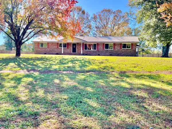 $199,900 | 7096 Highway 28, Hazlehurst, MS 39083
