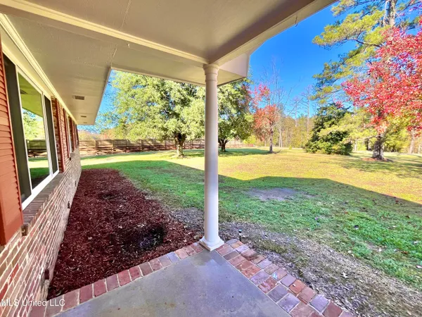 $199,900 | 7096 Highway 28, Hazlehurst, MS 39083