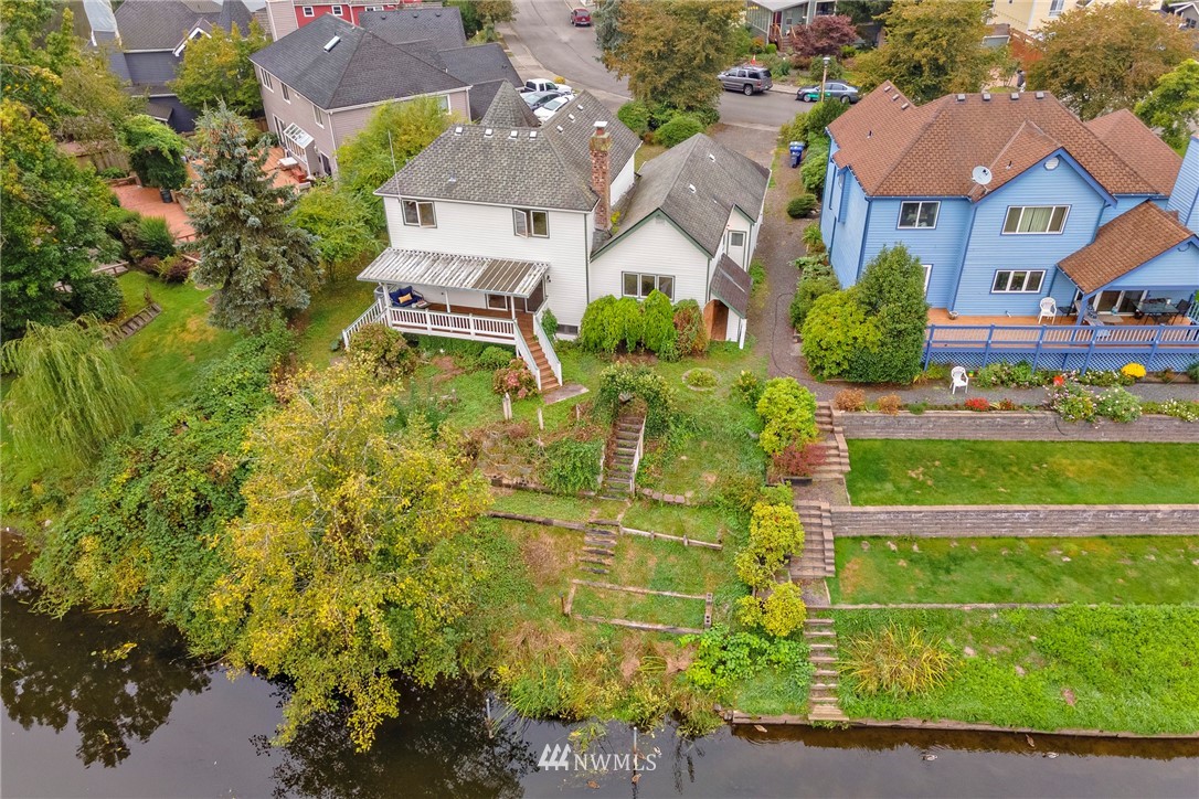 11227 Northeast 174th Street Bothell, WA 98011 - Photo 1 of 38