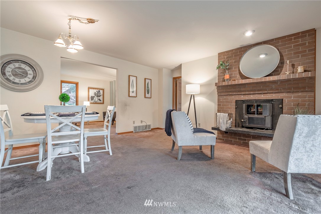 11227 Northeast 174th Street Bothell, WA 98011 - Photo 16 of 38