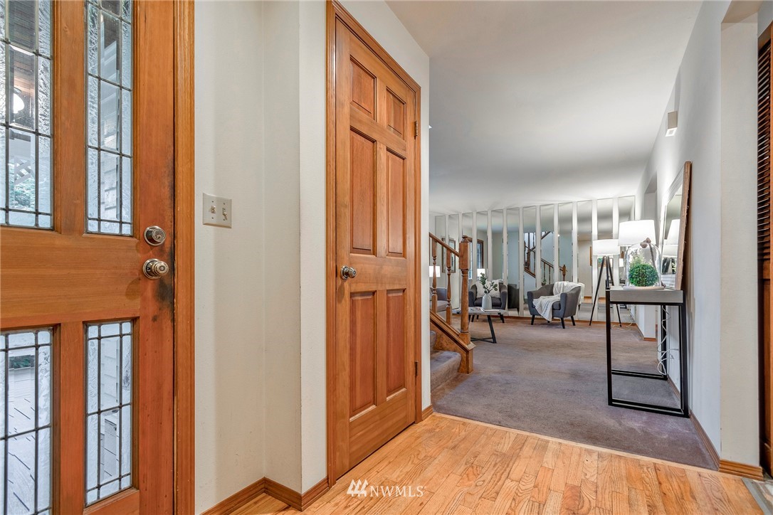 11227 Northeast 174th Street Bothell, WA 98011 - Photo 8 of 38