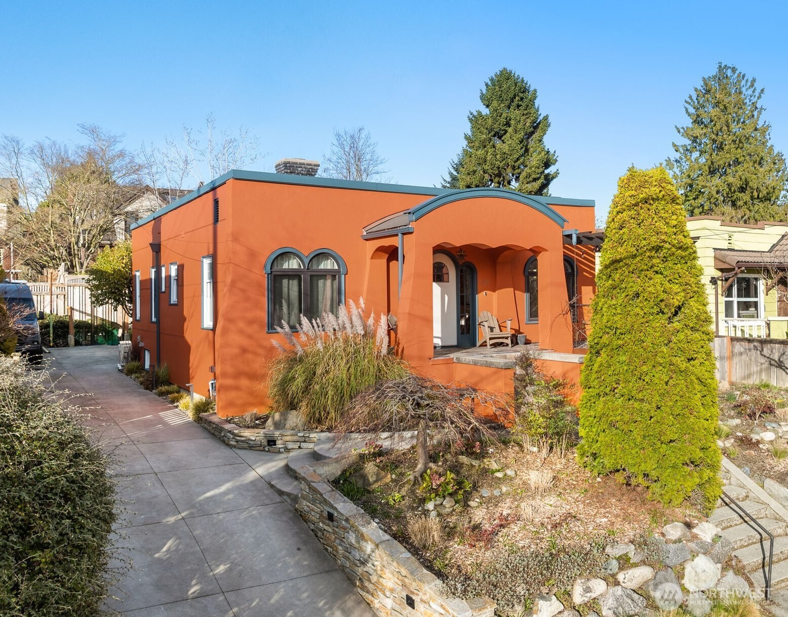 1150 North 77th Street Seattle, WA 98103 - Photo 1 of 34 Gallery Image 1