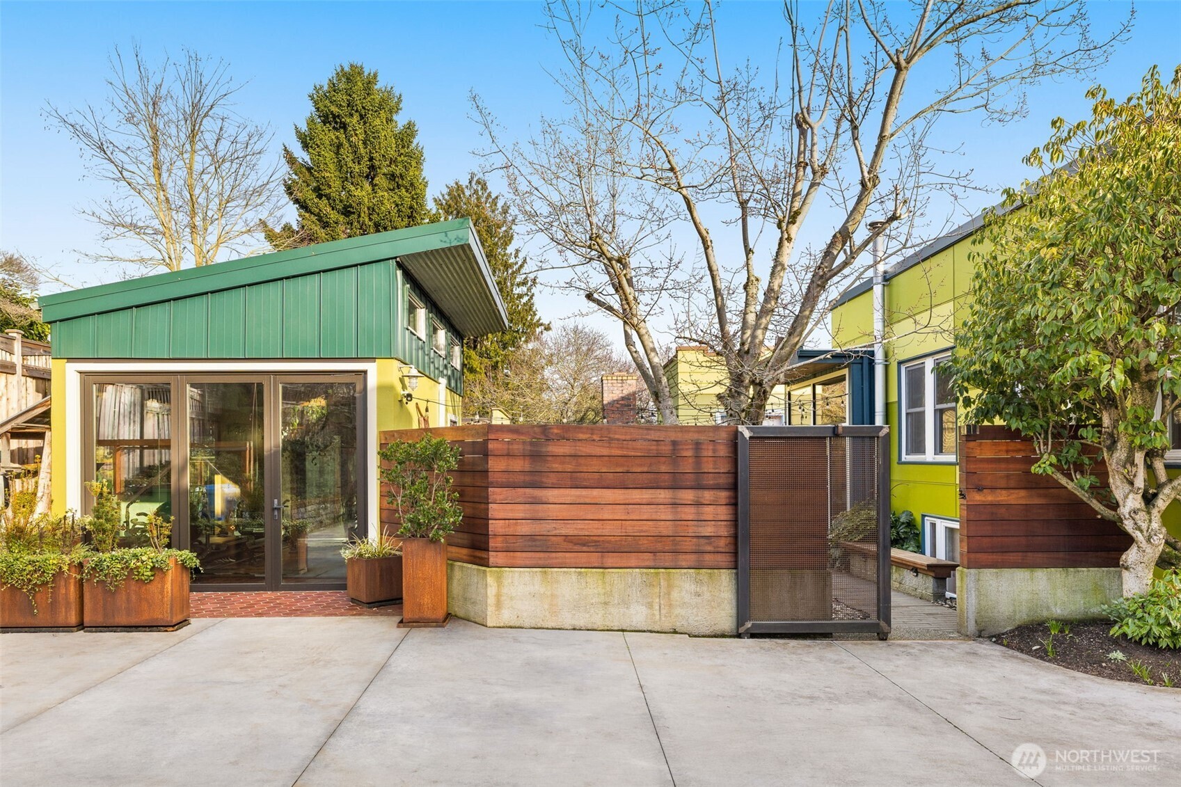 1150 North 77th Street Seattle, WA 98103 - Photo 22 of 34 Gallery Image 22